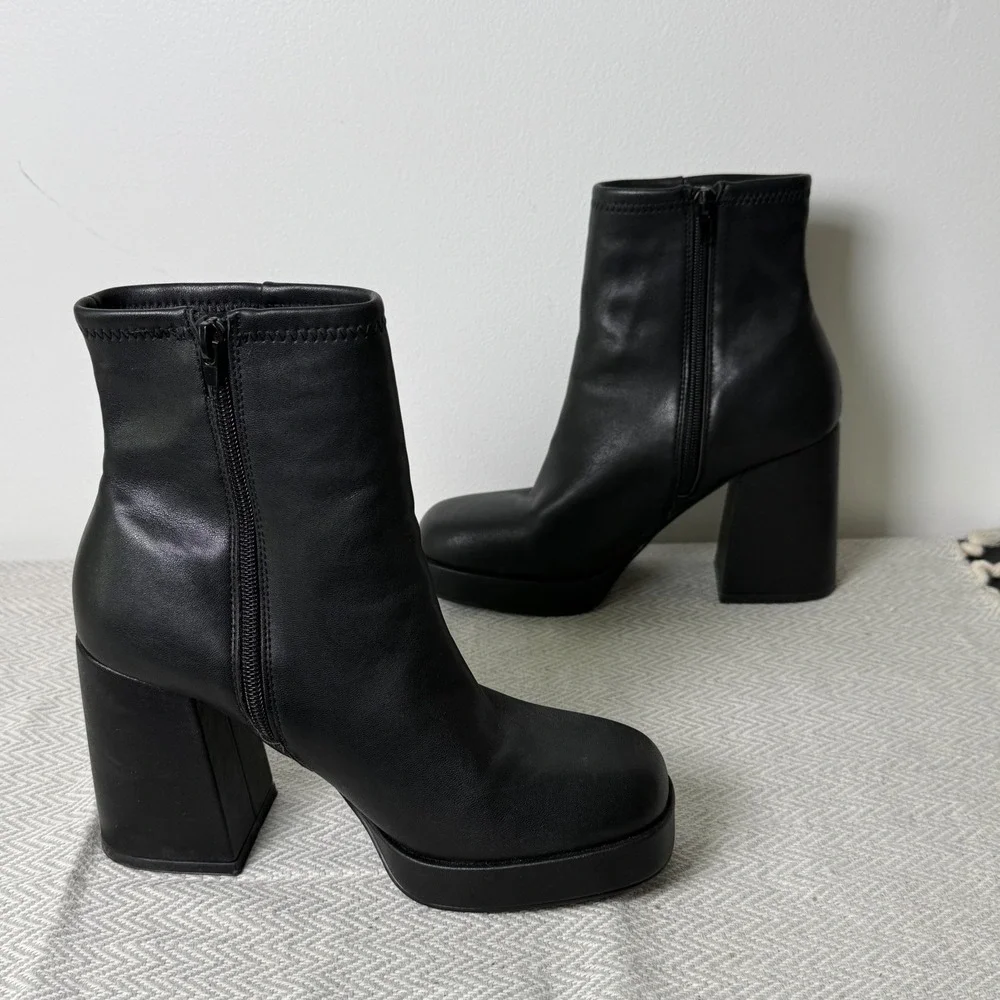Steve Madden Kaleb Platform Heels Womens 7 Black Block Bratz Y2K Night Out